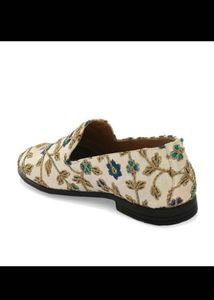 Embroidered Ethnic Loafers
