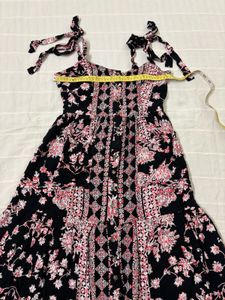 Floral Print Tie Strap Sundress
