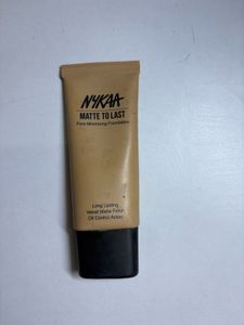 Two Eyeshadow palette + Poreminimizing foundation