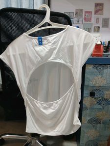 Zudio White Backless Top - Size M