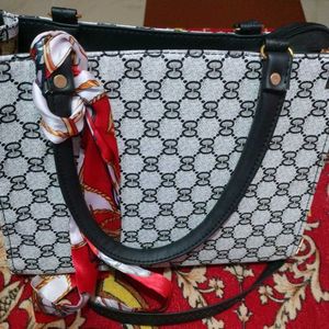 Chic Patterned Handbag