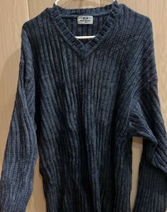 Pro-itive Ribbed V-Neck Sweater