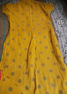 Elegant Embroidered Kurta