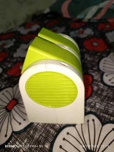 Mini Air Fan cooler with ice chamber