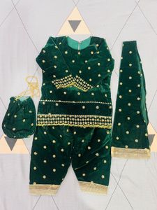 Green Velvet Kurta Set