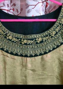 Beautiful Kurti With Tussles