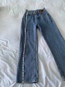 Wide Leg High Waisted Jeans