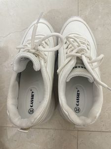 White Sport shoes