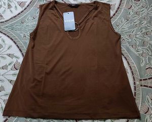 Chic Brown Sleeveless Top