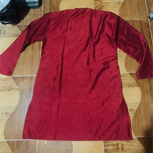 Elegant Maroon Kurta with Embroidery