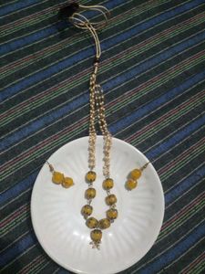 Pearl Necklace With Earrings