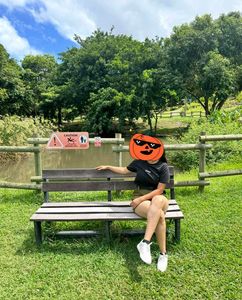 Olive Green Cargo Shorts with Balck T shirt