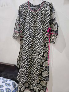Beautiful Printed Cotton Kurti