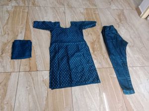 Churidar Set With Long Dupatta