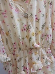 Stylish Feminine Party Wear Dress