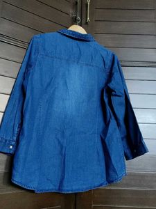 Monte Carlo Women Blue Light Wash Cotton Shirt