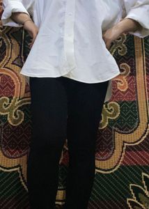 Combo Of Black Skinny Jeans With White Shirt