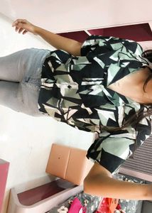 Geometric Print Button-Down Shirt