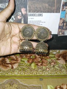 Jhumkas