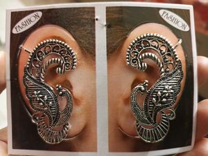 Peacock 🦚 Ear Cuff