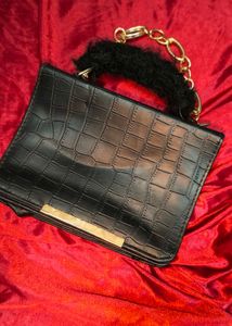 BOGO🎁Buy One Get 1 Free🎁Black Sling Bag
