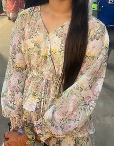 Savana Floral Ruffle Blouse