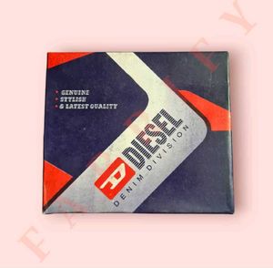 Box Pack MEN&#39;S POCKET WALLET (3 Fold)