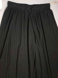 Black Pleated Plazzo