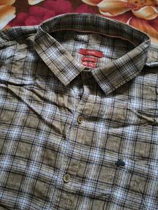 Classic Plaid Button-Down Beige Shirt