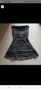 one piece dress 👗 with extra cloth for sleeves