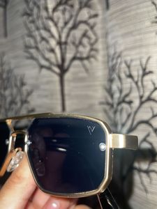 Voyage Eyewear Retro Rectangle Sunglasses