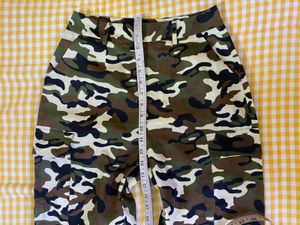 Camo Print Joggers Waist 28
