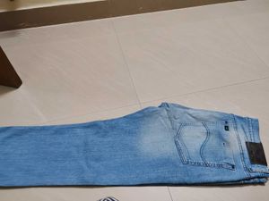 Lee Jeans 👖 For Men