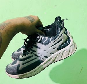 Unique Patterned Running Shoes