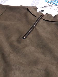 Swede Fabric Crop Top With Belled Sleeve