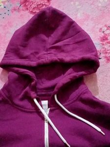 Woolen Sweater With Cap