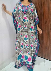 Stylish And Vibrant Freesize Kaftan