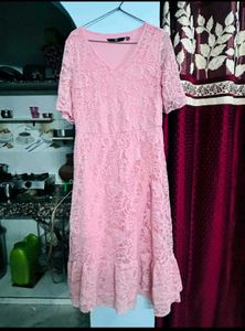✨ Elegant Pink Lace Dress – Size M ✨