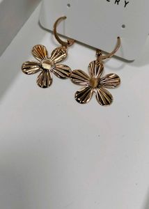 New Earing Combo 200 Coins