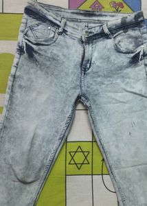 Women's Three Quarter Jeans | Size- 34 |