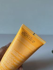 Dot &amp; Key Vitamin C Face Wash