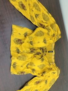 Yellow Printed Crop Top ....ballon Sleeves..