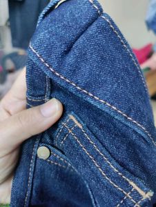Jeans .