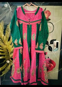 kurta set ( dupatta nd bottom)