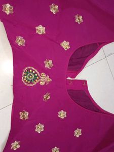EMBROIDERED SAREE WITH TIKLI WORK