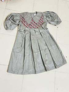 Beyond The Grey Pleated Dress 👗😍