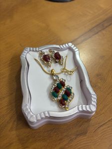 Pendant Set