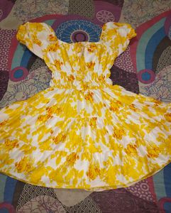 Women Cute Yellow White Frock