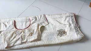 Off White Party Wear Saree 🎀