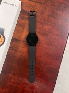 Samsung Galaxy Watch 4